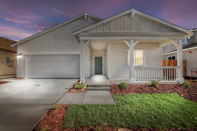 522 Bedfordshire Dr unit Main, Patterson, CA 95363 - photo 2