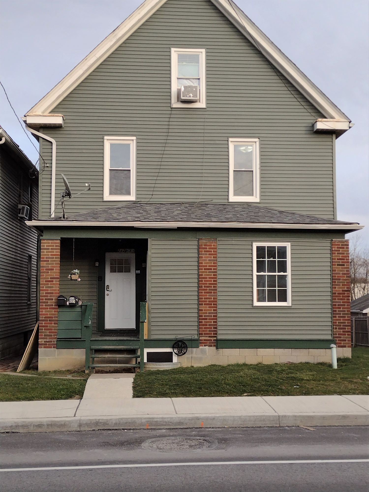 Entrance to 2nd Unit