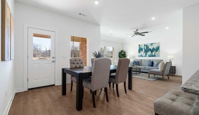 500 Greer St, Pea Ridge, AR 72751 - photo 7