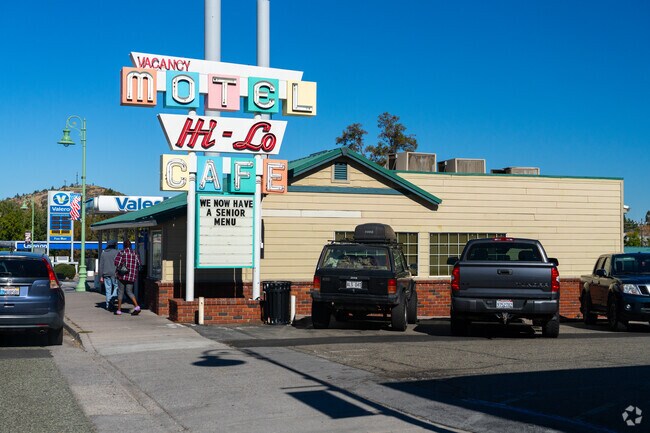 Hi-Lo Cafe has served homestyle meals since 1951.