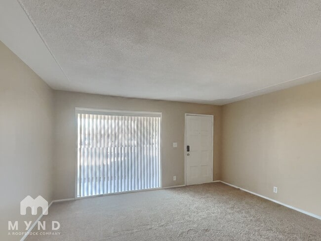 47 W 11th Dr, Mesa, AZ 85210 - photo 3