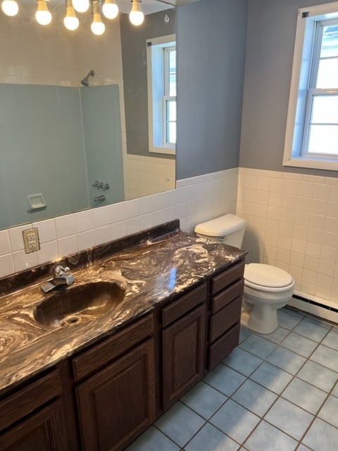 821 Charles Ave, Morgantown, WV 26505 - photo 1