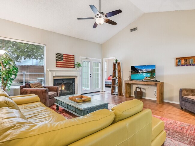 14608 Town Hill Dr unit ID1314611P, Austin, TX 78728 - photo 2