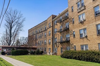 218 Broad Ave Unit BC, Leonia, NJ 07605