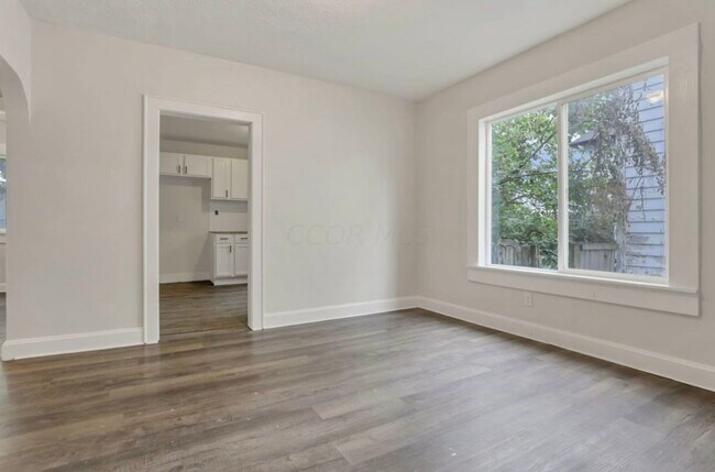 1364 S Champion Ave unit 1364 S Champion, Columbus, OH 43206 - photo 5