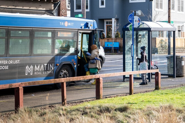 Sabin neighborhood offers great public transportation.