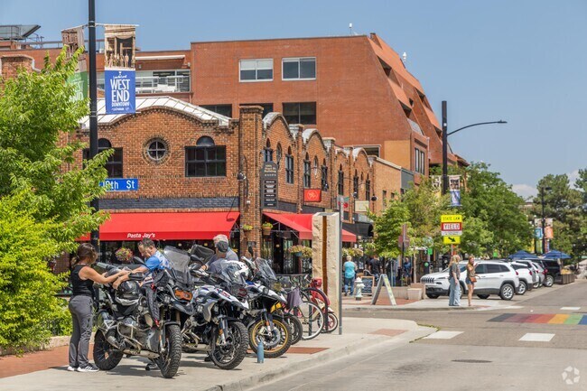 Head west toward the mountains on Pearl street and you'll find plenty of shopping and retail.