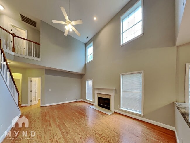 542 Forest Lakes Dr, Sterrett, AL 35147 - photo 4