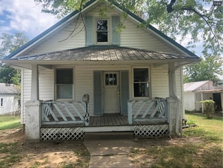 1104 Perry Ave, Cape Girardeau, MO 63701