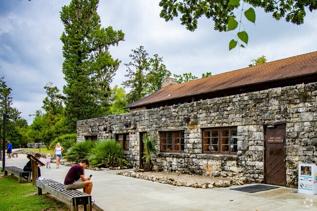 Florida Caverns State Park offers expert-led tours to explore the stunning limestone caverns and learn about their formation.