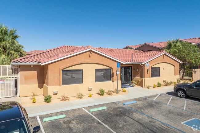 Plum Tree, Victorville, CA 92392 - photo 2