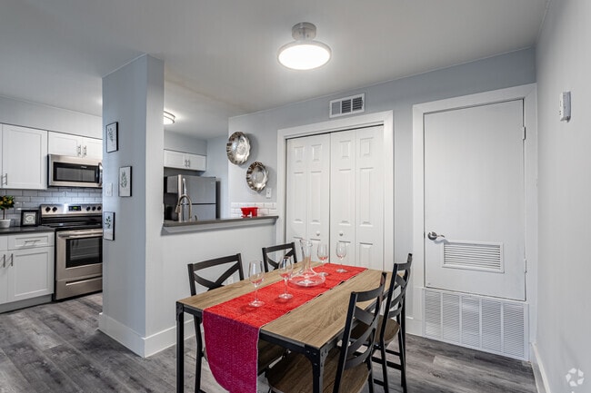 Timbers at Lakewood, North Little Rock, AR 72116 - photo 4