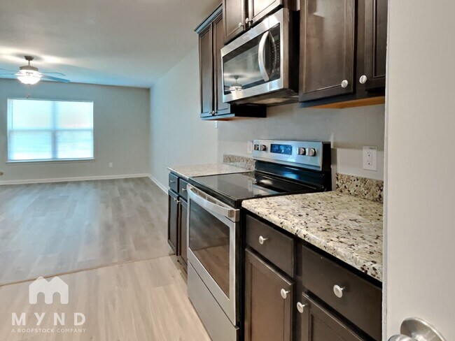 8422 Rayburn Rd, Cove, TX 77523 - photo 5