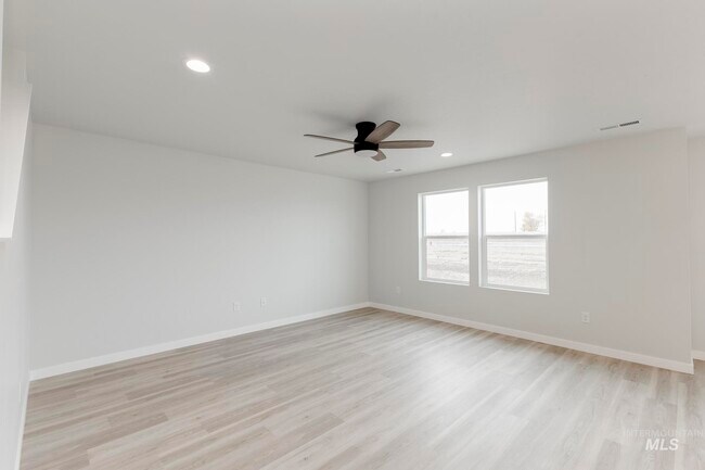 3089 S Maple Ranch Way, Nampa, ID 83686 - photo 7