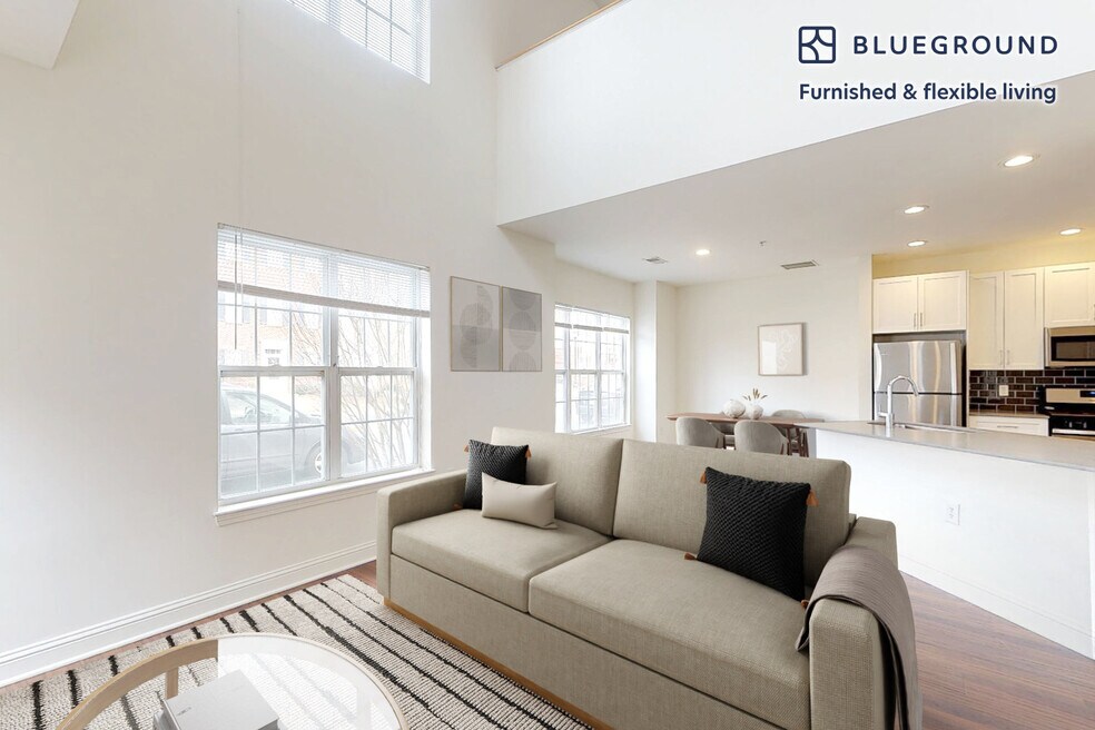 152 Shipyard Dr unit FL3-ID5659A, Hingham, MA 02043 - photo 1