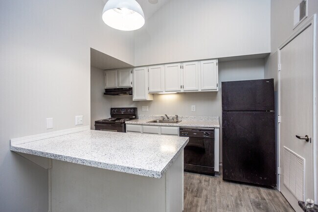 The Vibe at 8035 Apartments, Clive, IA 50325 - photo 4