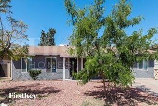 10030 N 47th Dr, Glendale, AZ 85302