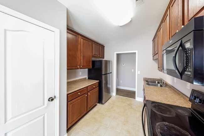 254 Ivy Hills Cir, Calera, AL 35040 - photo 6