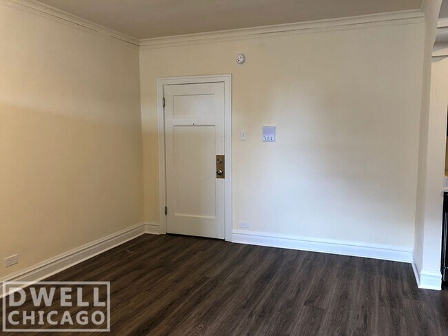 2934 W Palmer St unit 2, Chicago, IL 60647 - photo 4