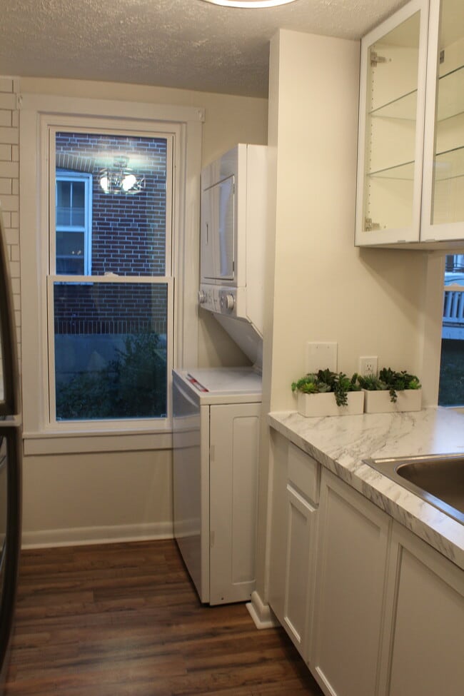 13 E North Ave unit 1, Winchester, VA 22601 - photo 3