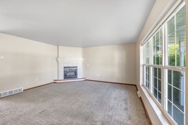 156 Cavil Way, de Pere, WI 54115 - photo 4