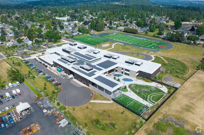 Gardner Middle School offers a state-of-the-art campus for its students to excel.