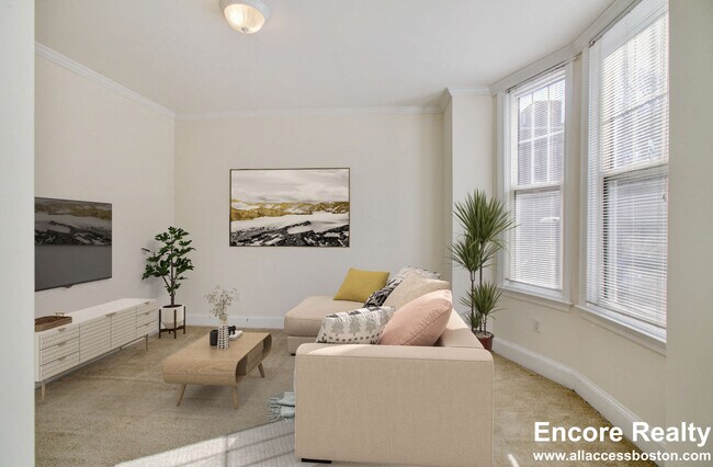 1223 Beacon St unit 301, Brookline, MA 02446 - photo 2