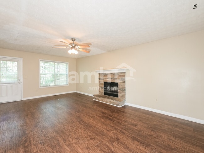 154 Azalea Dr, Winder, GA 30680 - photo 5