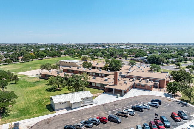 South Georgia Elementary excels in education in Amarillo, TX.