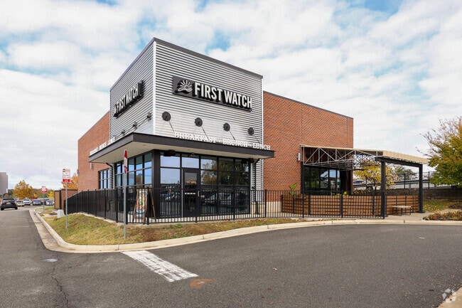First Watch conveniently located in the center of the Regency neighborhood.