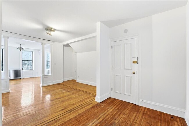 262 Barrow St, Jersey City, NJ 07302 - photo 5