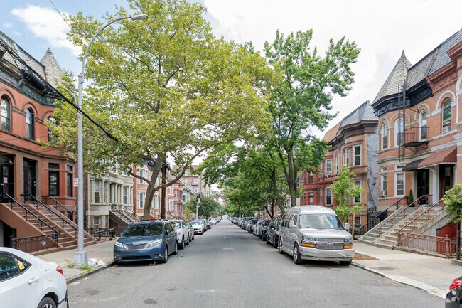 Some homes in the Longwood neighborhood are over 100 years old.