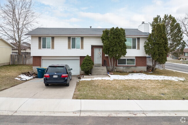 Home in Bonneville neighborhood, Utah.
