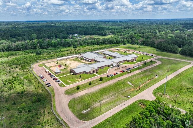 Magee Elementary School is a part of the Simpson County School District.