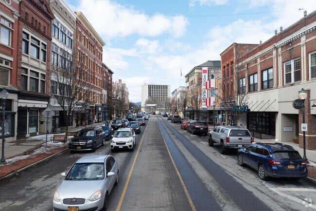 After having a Federal injection of reconstruction money we are seeing a great revitalization of Glen St with shops and restaurants to explore.