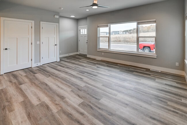 4783 Suelo Rd, Fitchburg, WI 53711 - photo 5