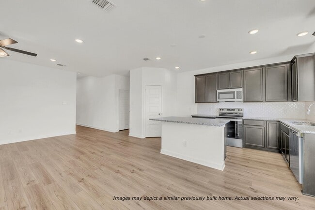 510 University Ave, Troy, TX 76579 - photo 6