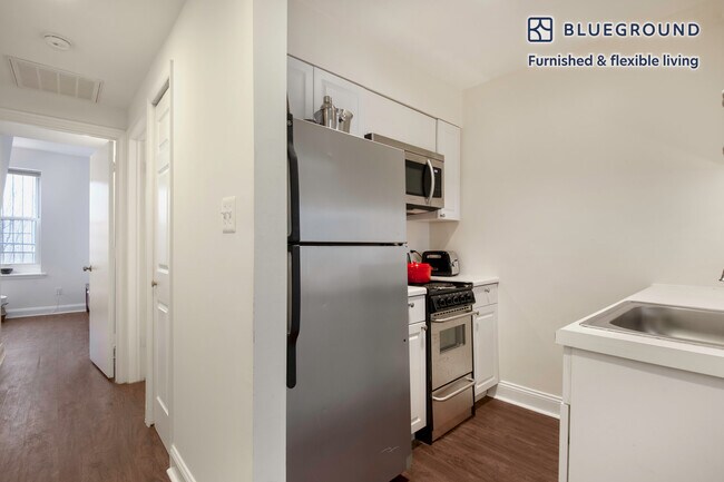 1415 17th St NW unit FL2-ID25, Washington, DC 20036 - photo 5