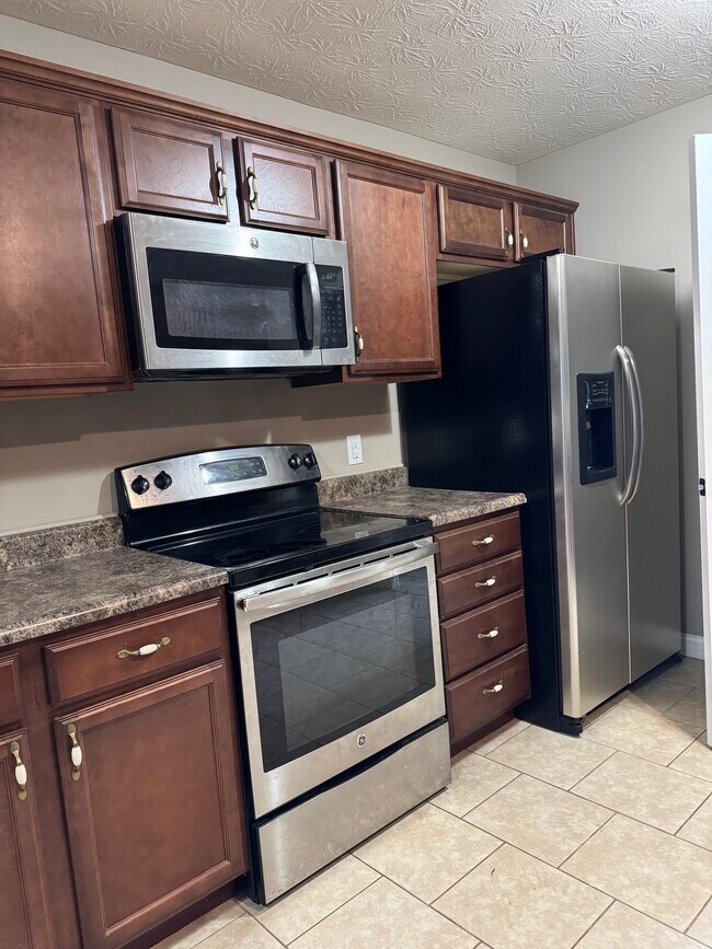 6084 Lauren Ln unit Duplex, Richmond, KY 40475 - photo 6