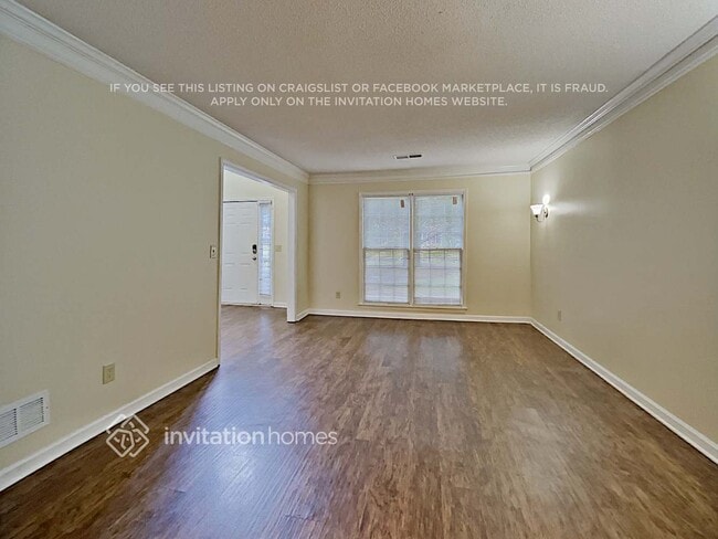 2412 Westport Cir SW, Marietta, GA 30064 - photo 4