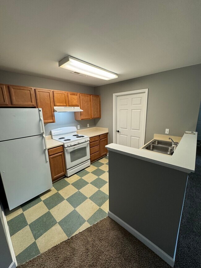 Royce Hill- Income Restrictions Apply, Oak Ridge, TN 37830 - photo 6