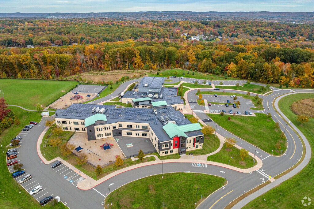 Orchard Hill Elementary School is one of the top rated school in South Windsor Connecticut.