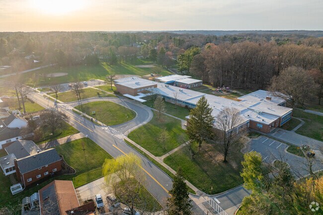 Fort Garrison Elementary School is a public school serving grades PK-5 in Baltimore, MD.