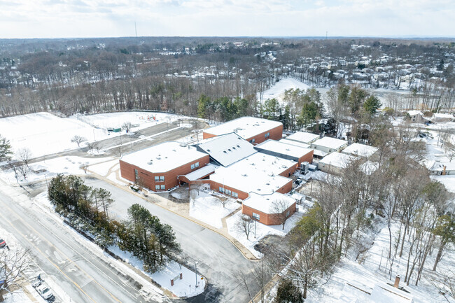 Welcome to Bonnie Brae Elementary serving students in Fairfax, VA.