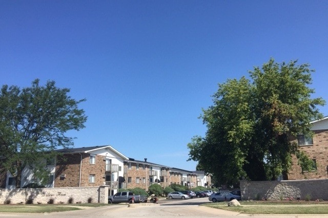 Willow Run of Crest Hill, Crest Hill, IL 60403 - photo 5