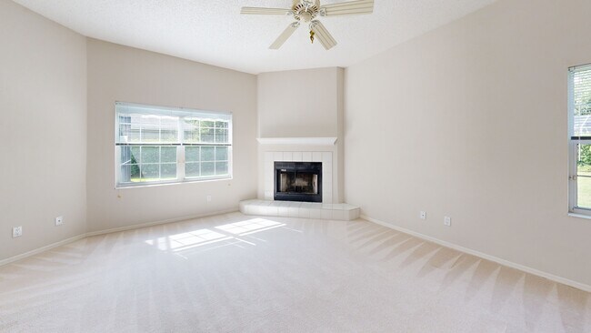 3 Tucahoe Way, Palm Coast, FL 32164 - photo 2