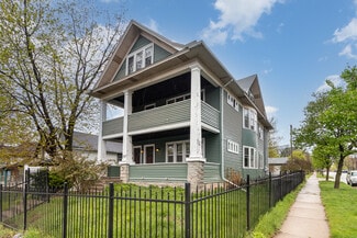 737 Sims Ave, Saint Paul, MN 55106