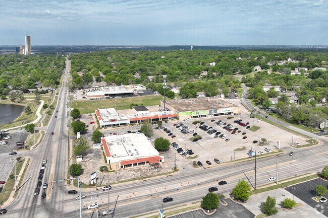 Southridge Estates is Northwest of 81st and Yale, close to the Arkansas River.