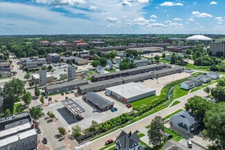 2109 College St, Cedar Falls, IA 50613