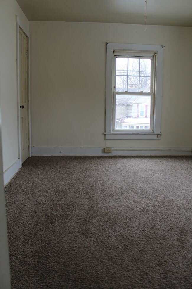 436 Cross St unit 438, Watertown, NY 13601 - photo 6